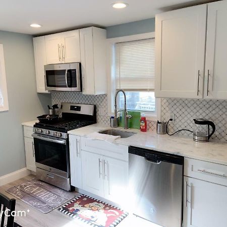 Nice Bedroom Next Fells Point 巴尔的摩 外观 照片