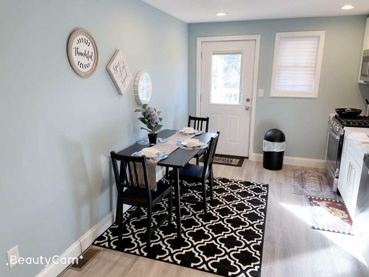 Nice Bedroom Next Fells Point 巴尔的摩 外观 照片