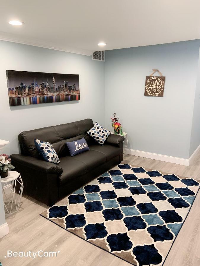 Nice Bedroom Next Fells Point 巴尔的摩 外观 照片