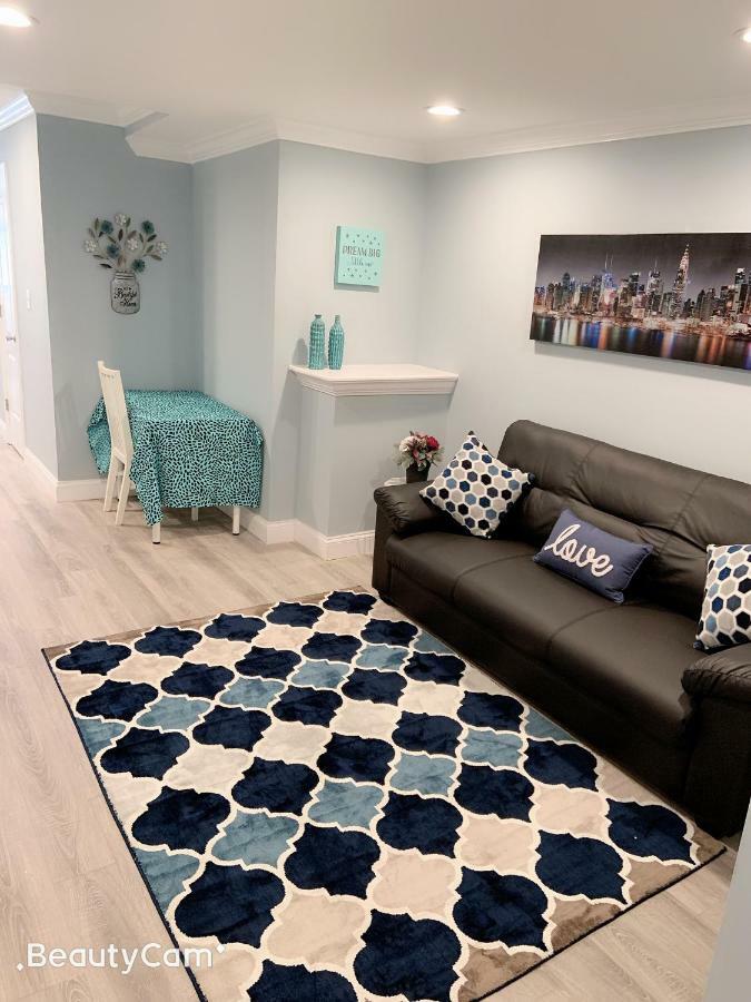 Nice Bedroom Next Fells Point 巴尔的摩 外观 照片